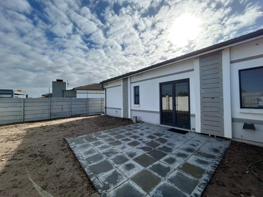 To Let 2 Bedroom Property for Rent in Table View Western Cape